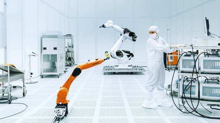 Electronics Automatisation_Robots.jpg
